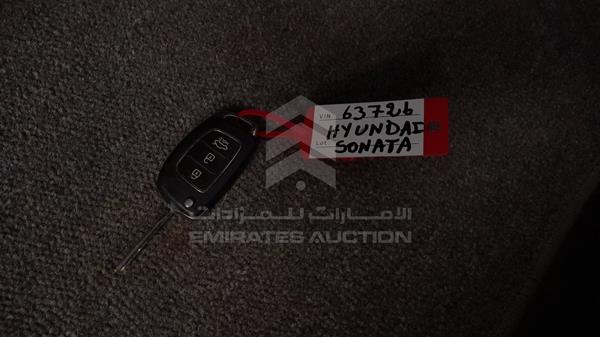 Photo 3 VIN: KMHE241GXGA163726 - HYUNDAI SONATA 