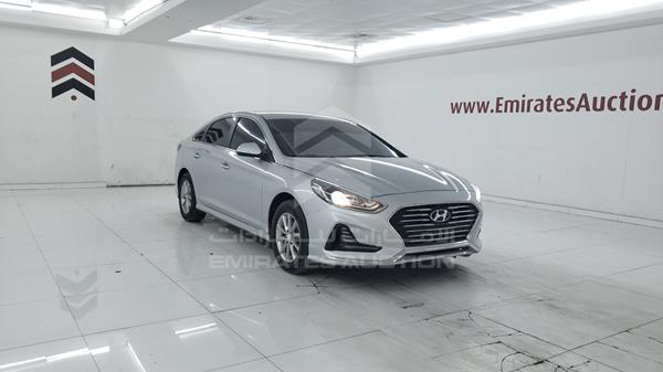 Photo 8 VIN: KMHE241GXJA484270 - HYUNDAI SONATA 