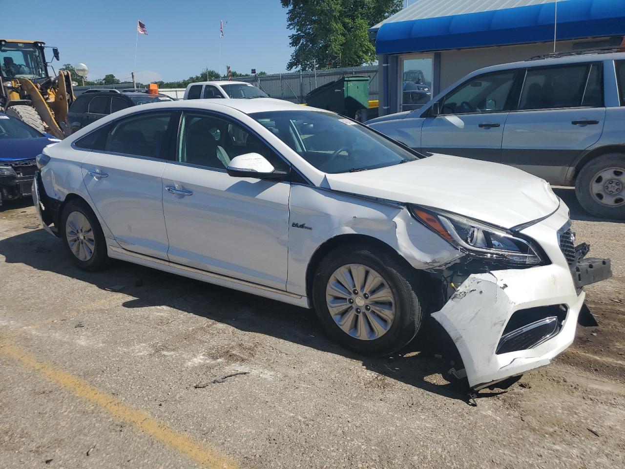 Photo 3 VIN: KMHE24L11GA013190 - HYUNDAI SONATA 