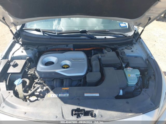 Photo 9 VIN: KMHE24L11GA013271 - HYUNDAI SONATA 