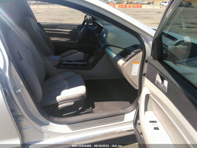 Photo 4 VIN: KMHE24L11GA025789 - HYUNDAI SONATA HYBRID 