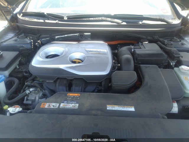 Photo 9 VIN: KMHE24L11GA041636 - HYUNDAI SONATA 