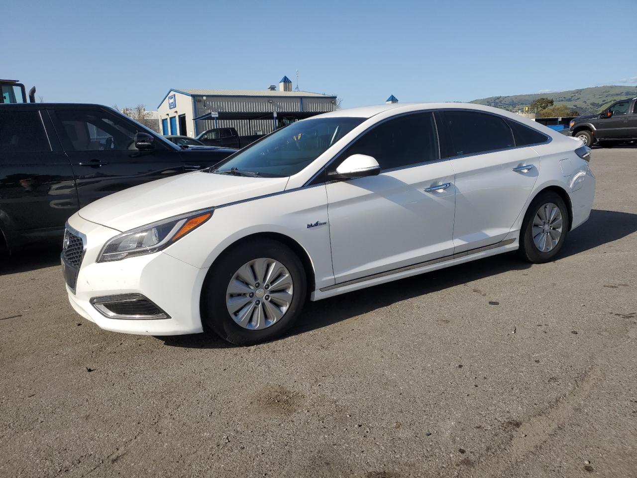 Photo 0 VIN: KMHE24L13GA011571 - HYUNDAI SONATA 