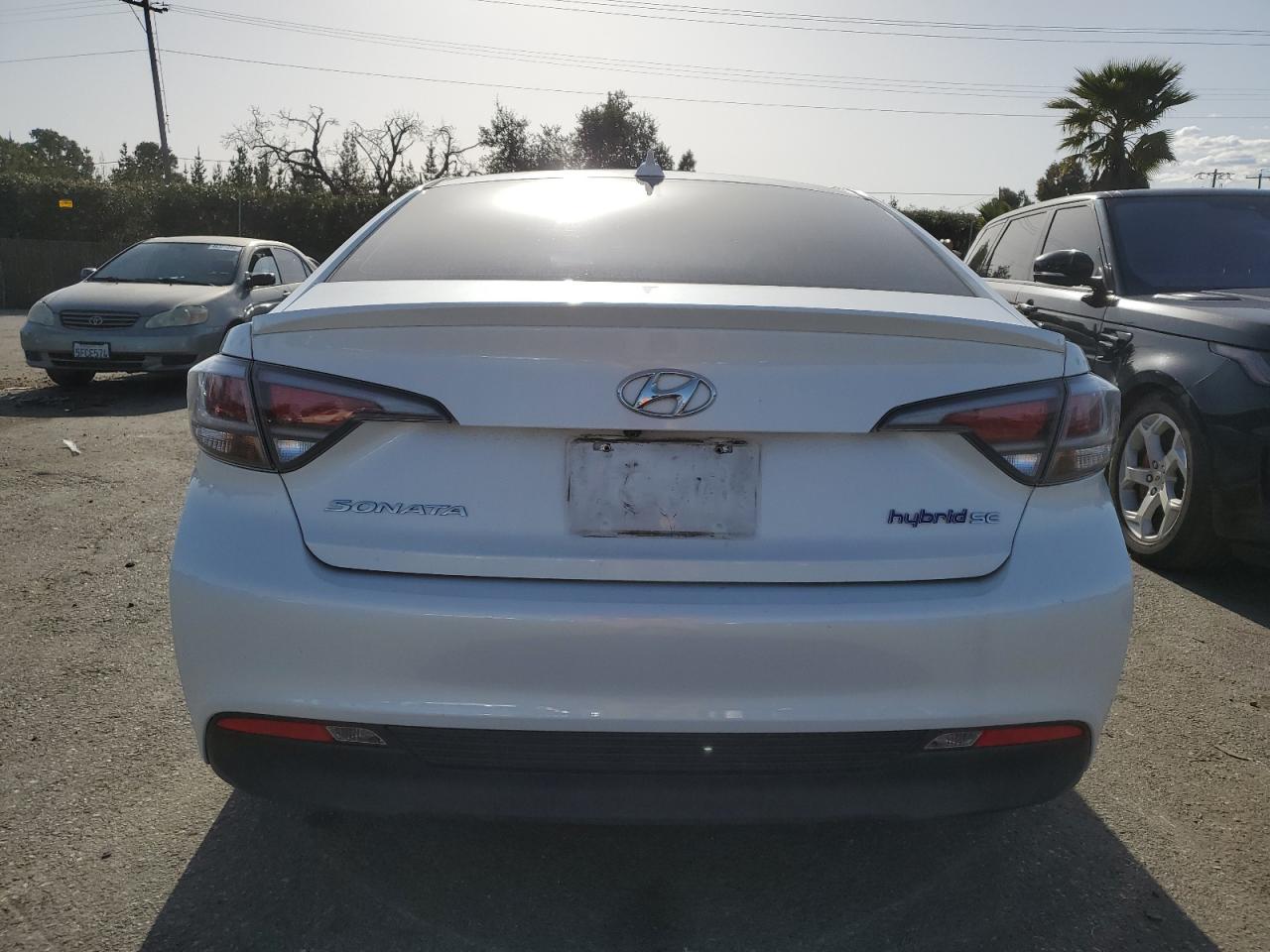 Photo 5 VIN: KMHE24L13GA011571 - HYUNDAI SONATA 