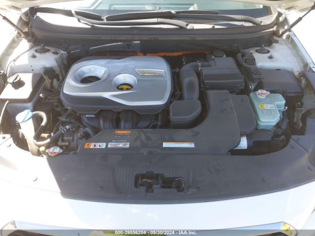 Photo 9 VIN: KMHE24L14GA029206 - HYUNDAI SONATA 