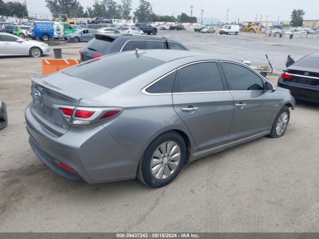 Photo 3 VIN: KMHE24L14HA055516 - HYUNDAI SONATA HYBRID 