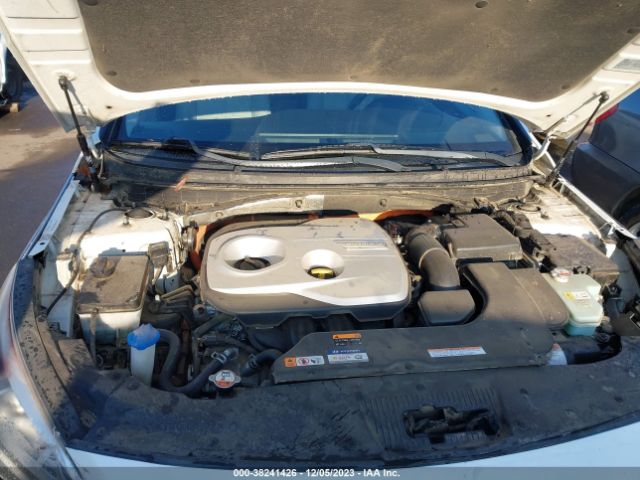 Photo 9 VIN: KMHE24L15GA010910 - HYUNDAI SONATA HYBRID 