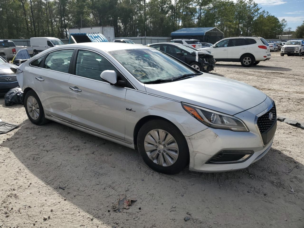 Photo 3 VIN: KMHE24L15GA039307 - HYUNDAI SONATA 