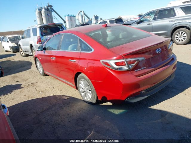 Photo 2 VIN: KMHE24L16GA015209 - HYUNDAI SONATA 