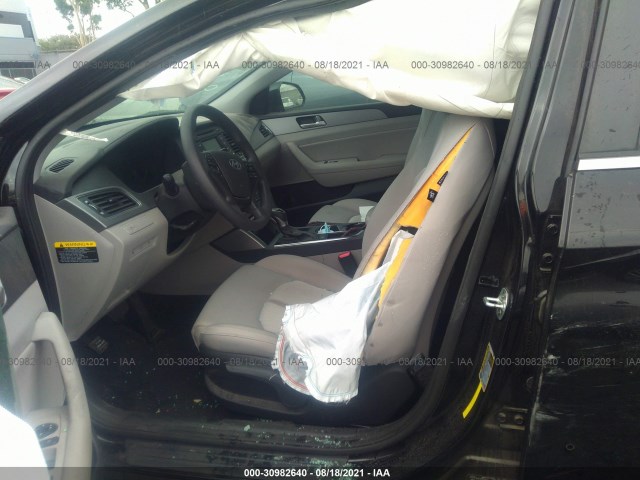 Photo 4 VIN: KMHE24L16GA029613 - HYUNDAI SONATA HYBRID 