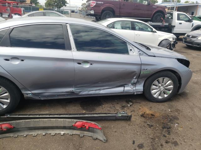 Photo 8 VIN: KMHE24L17GA013436 - HYUNDAI SONATA 