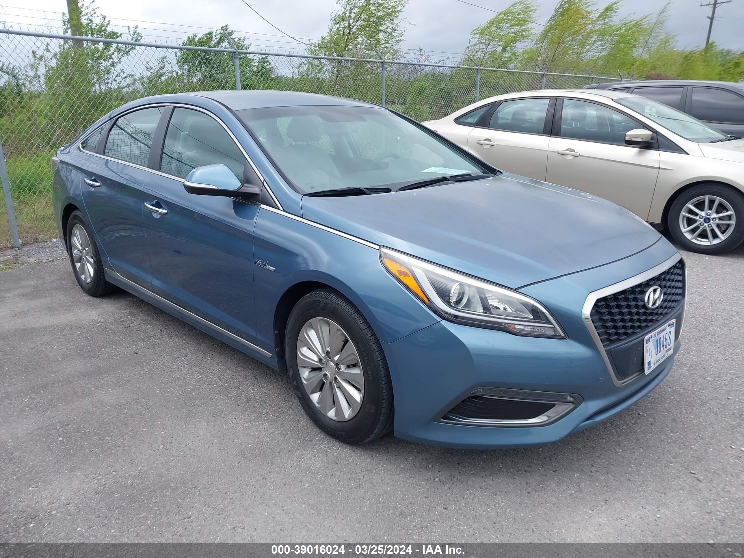 Photo 0 VIN: KMHE24L17GA031662 - HYUNDAI SONATA 