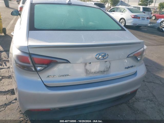 Photo 5 VIN: KMHE24L18GA014000 - HYUNDAI SONATA 