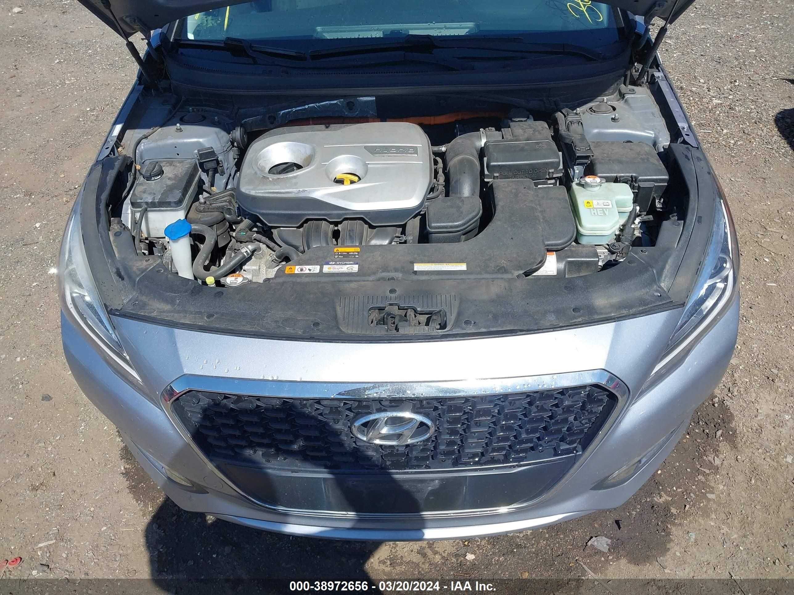 Photo 9 VIN: KMHE24L18GA042153 - HYUNDAI SONATA 