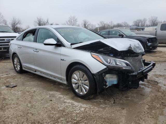 Photo 3 VIN: KMHE24L19GA011767 - HYUNDAI SONATA 