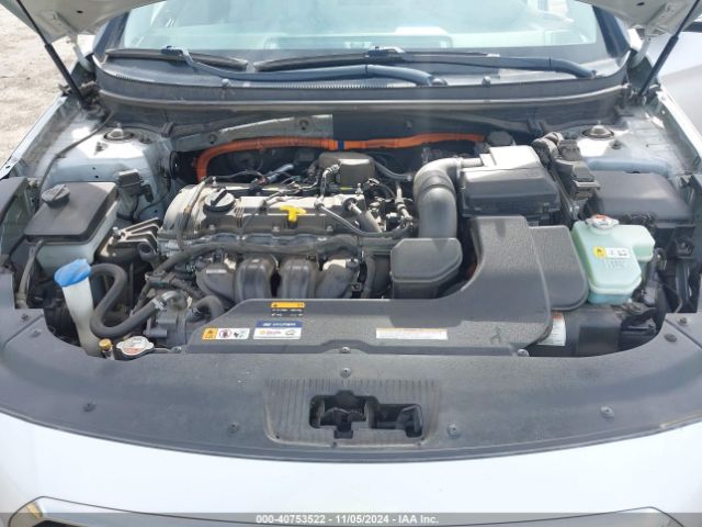 Photo 9 VIN: KMHE24L19GA011865 - HYUNDAI SONATA 