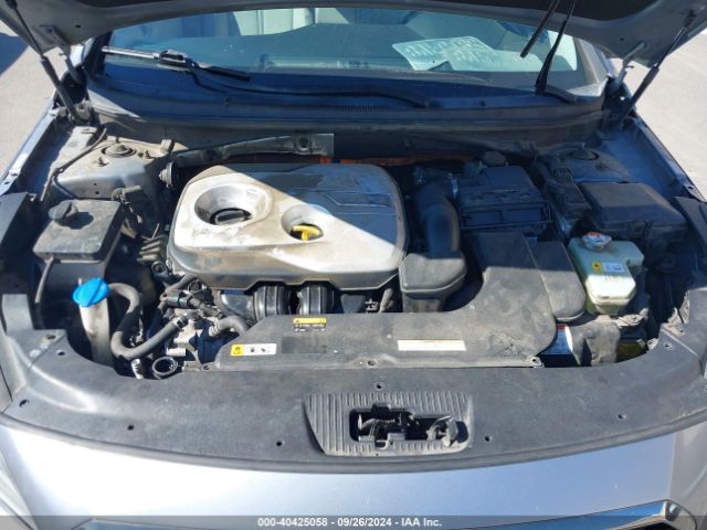 Photo 9 VIN: KMHE24L19GA030318 - HYUNDAI SONATA 