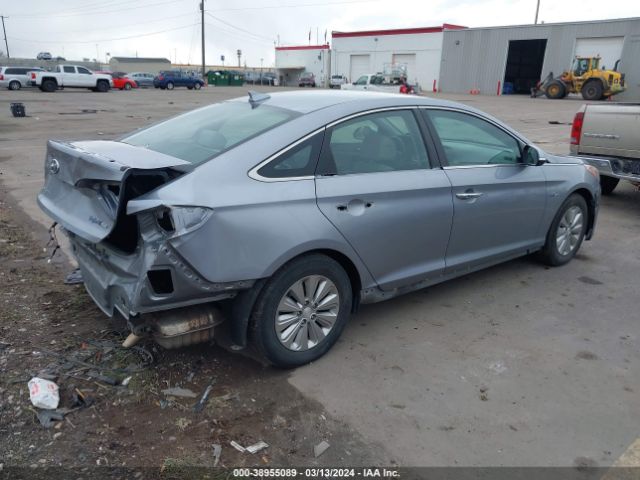 Photo 3 VIN: KMHE24L19GA038161 - HYUNDAI SONATA HYBRID 