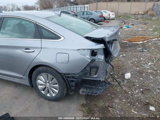 Photo 5 VIN: KMHE24L19GA038161 - HYUNDAI SONATA HYBRID 