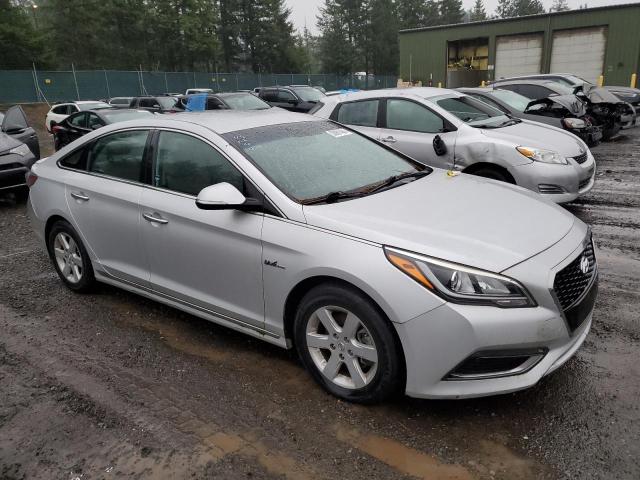 Photo 3 VIN: KMHE24L1XGA009249 - HYUNDAI SONATA 