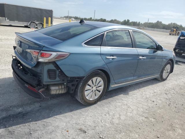 Photo 2 VIN: KMHE24L1XGA010692 - HYUNDAI SONATA 