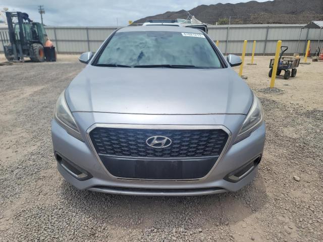 Photo 4 VIN: KMHE24L1XGA022874 - HYUNDAI SONATA 