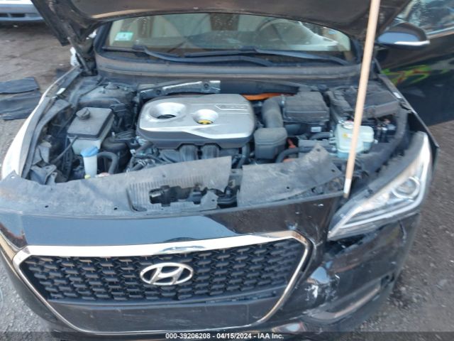 Photo 9 VIN: KMHE24L1XGA031879 - HYUNDAI SONATA HYBRID 