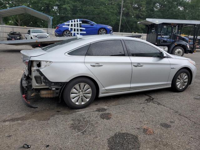 Photo 2 VIN: KMHE24L1XGA038329 - HYUNDAI SONATA 