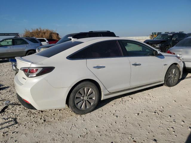 Photo 2 VIN: KMHE24L1XHA043502 - HYUNDAI SONATA HYB 