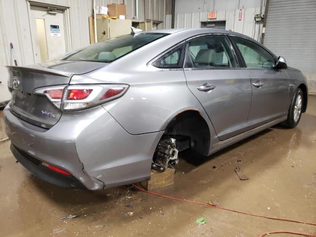 Photo 2 VIN: KMHE24L1XHA058050 - HYUNDAI SONATA HYB 