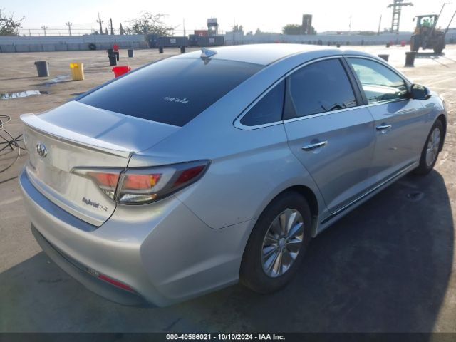 Photo 3 VIN: KMHE24L30HA061301 - HYUNDAI SONATA 