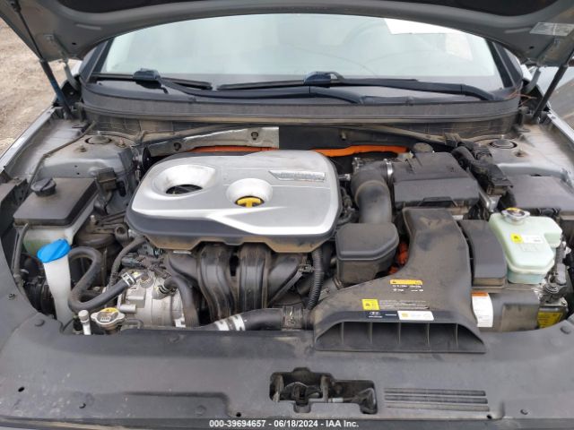 Photo 9 VIN: KMHE24L36JA082336 - HYUNDAI SONATA 