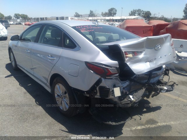 Photo 2 VIN: KMHE24L37KA090432 - HYUNDAI SONATA HYBRID 