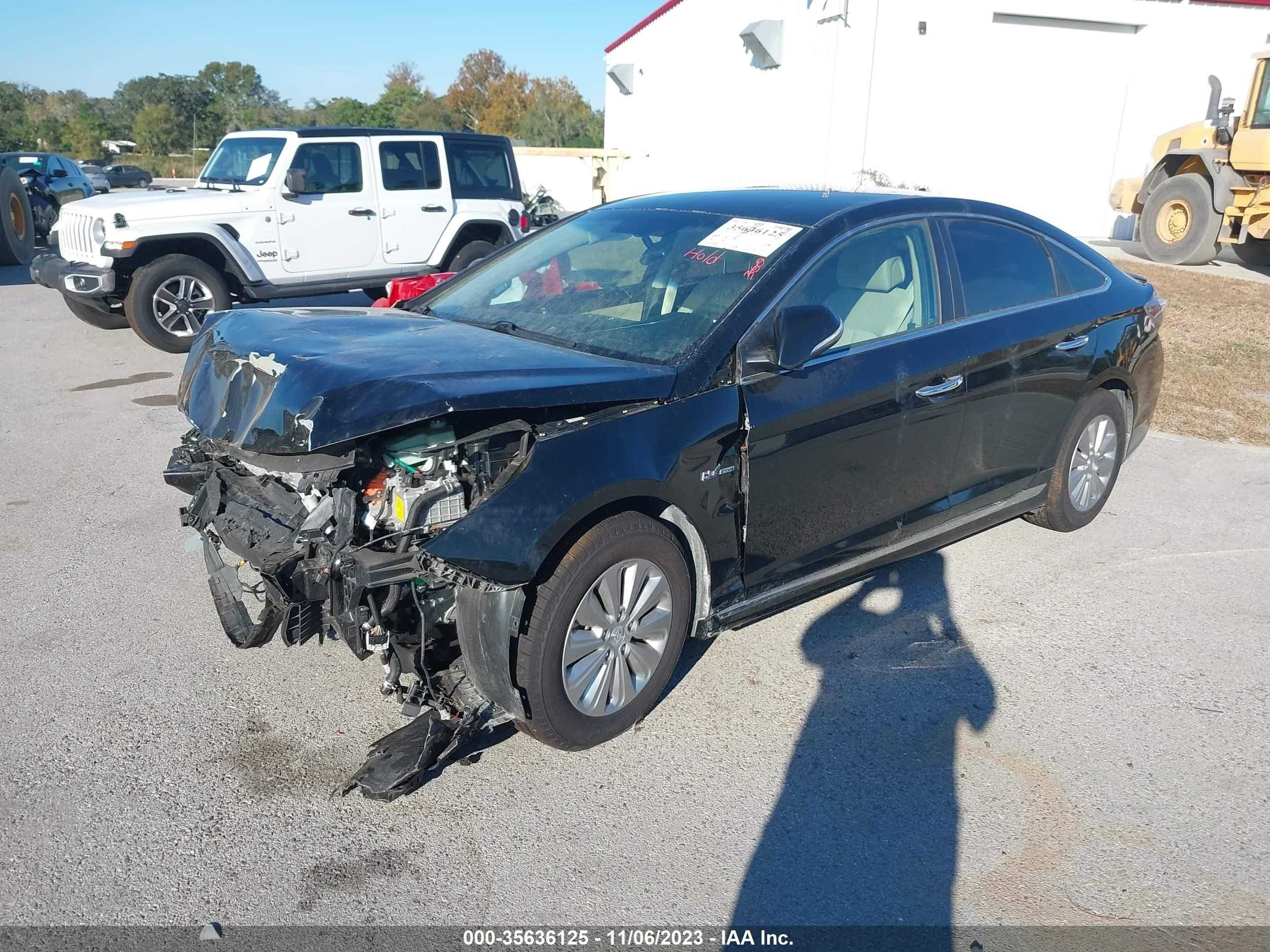 Photo 1 VIN: KMHE24L3XHA064254 - HYUNDAI SONATA 