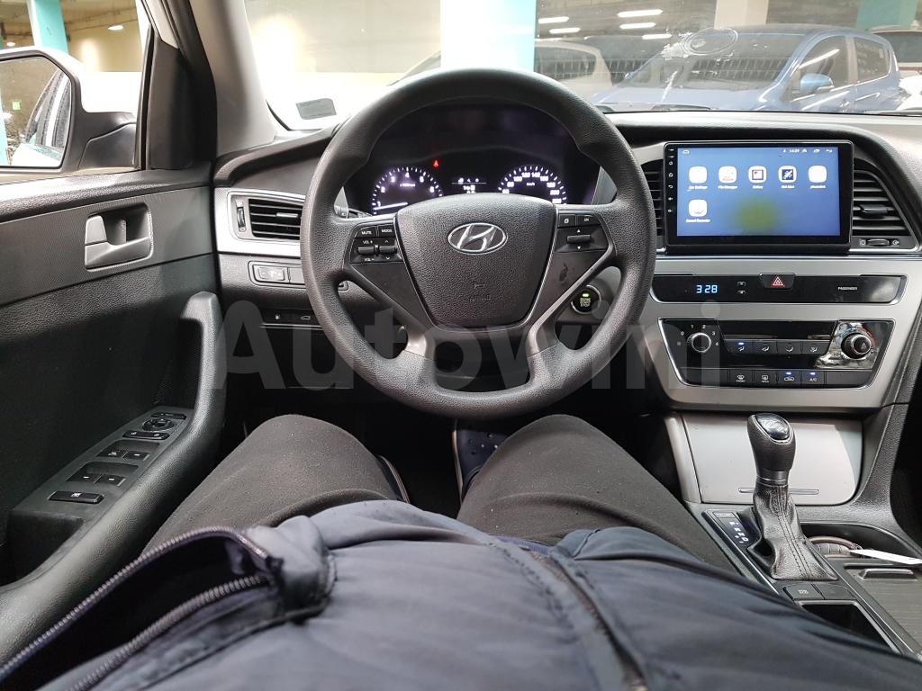 Photo 9 VIN: KMHE341DBFA009191 - HYUNDAI SONATA 