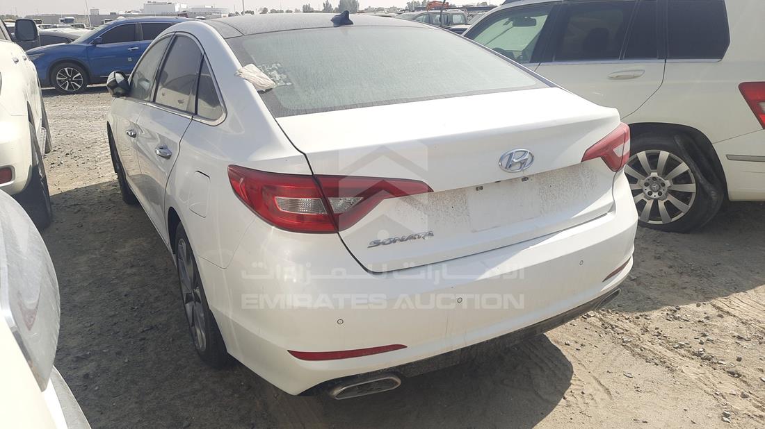 Photo 7 VIN: KMHE341G8GA209275 - HYUNDAI SONATA 