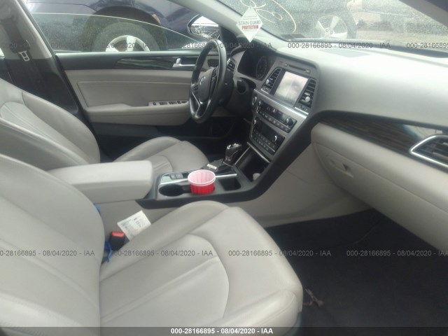 Photo 4 VIN: KMHE34L10GA017826 - HYUNDAI SONATA HYBRID 