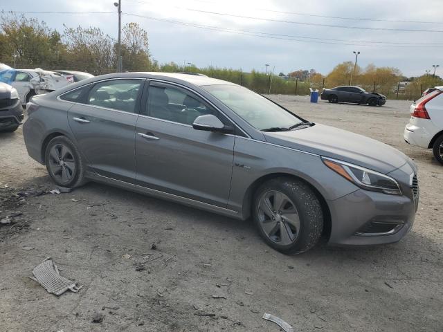 Photo 3 VIN: KMHE34L10HA060158 - HYUNDAI SONATA HYB 