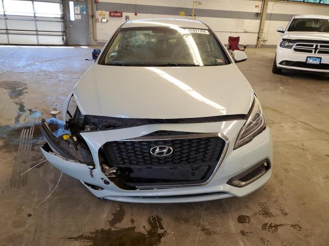 Photo 4 VIN: KMHE34L11GA009850 - HYUNDAI SONATA 