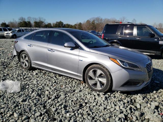 Photo 3 VIN: KMHE34L11GA022971 - HYUNDAI SONATA HYB 