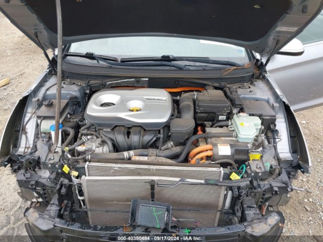 Photo 9 VIN: KMHE34L11HA043840 - HYUNDAI SONATA 