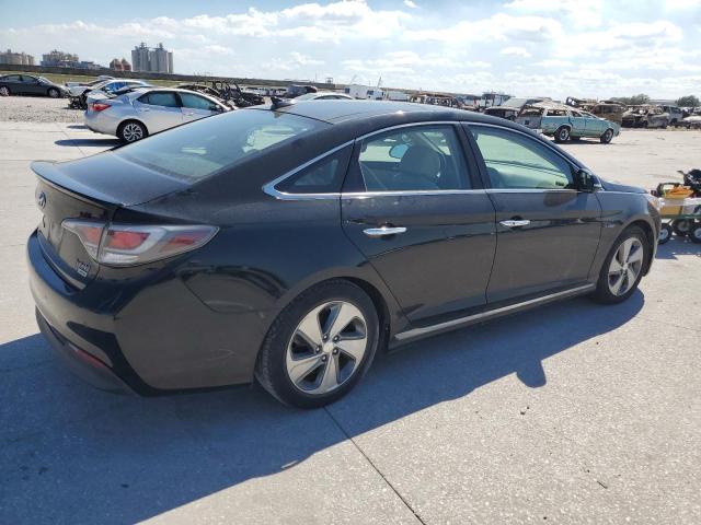 Photo 2 VIN: KMHE34L11HA051744 - HYUNDAI SONATA 