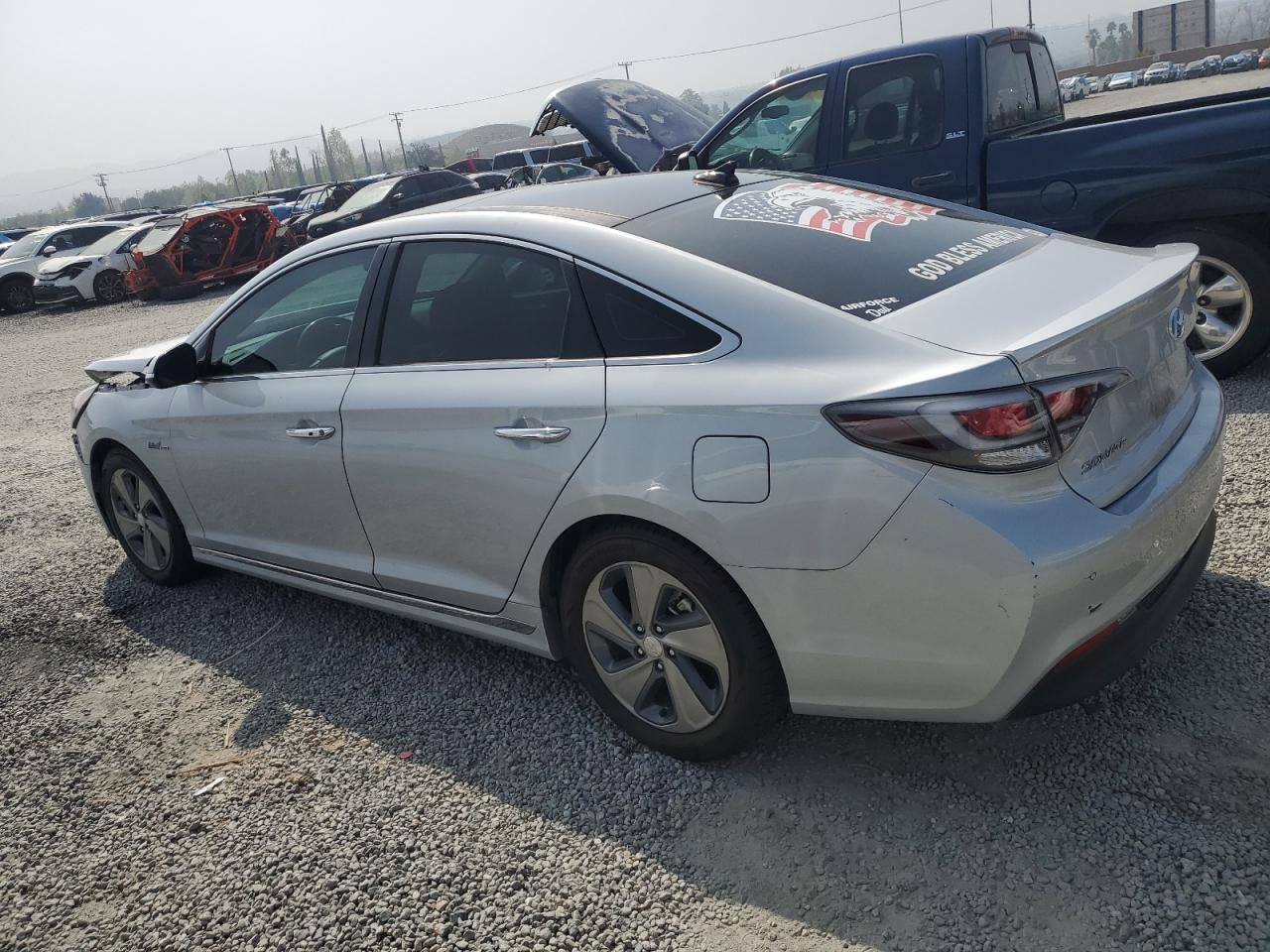 Photo 1 VIN: KMHE34L11HA057317 - HYUNDAI SONATA 