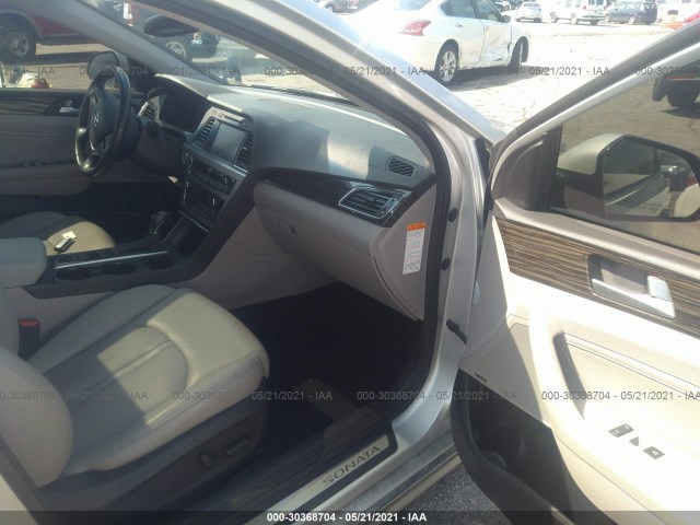 Photo 4 VIN: KMHE34L12GA008206 - HYUNDAI SONATA HYBRID 