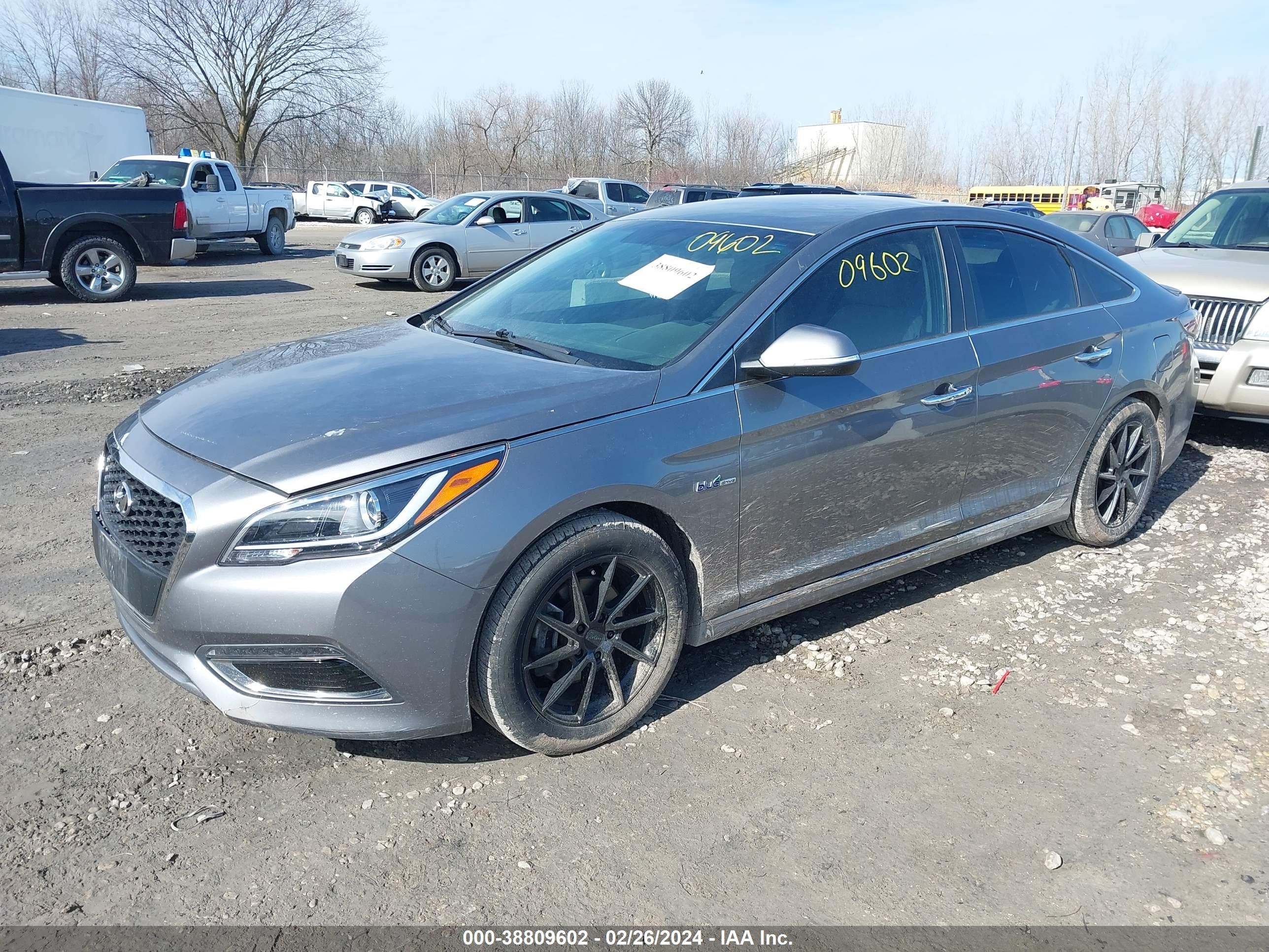 Photo 1 VIN: KMHE34L12HA055964 - HYUNDAI SONATA 