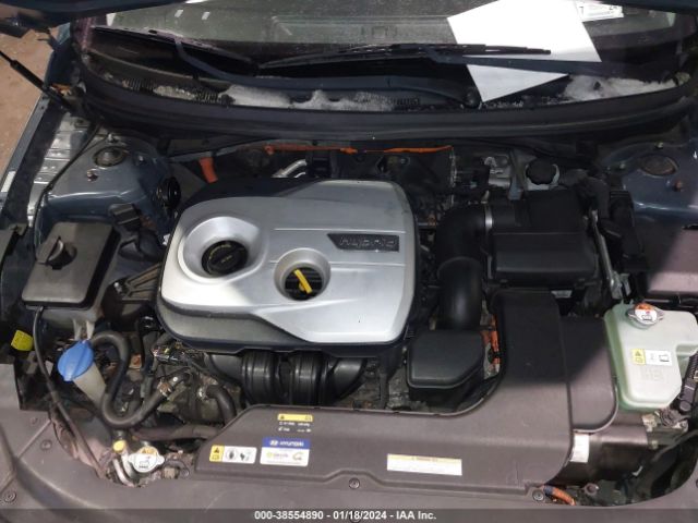 Photo 9 VIN: KMHE34L13GA017240 - HYUNDAI SONATA HYBRID 