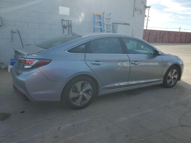 Photo 2 VIN: KMHE34L15HA051181 - HYUNDAI SONATA HYB 