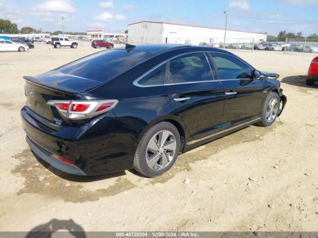 Photo 3 VIN: KMHE34L16GA020584 - HYUNDAI SONATA 