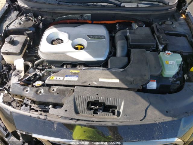 Photo 9 VIN: KMHE34L16GA020584 - HYUNDAI SONATA 