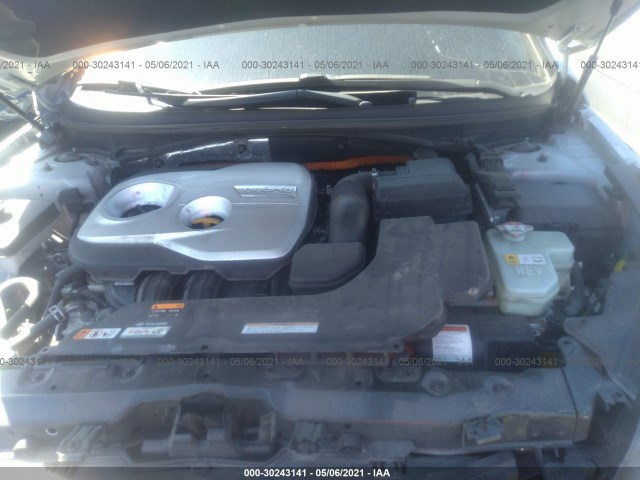 Photo 9 VIN: KMHE34L16HA054817 - HYUNDAI SONATA HYBRID 